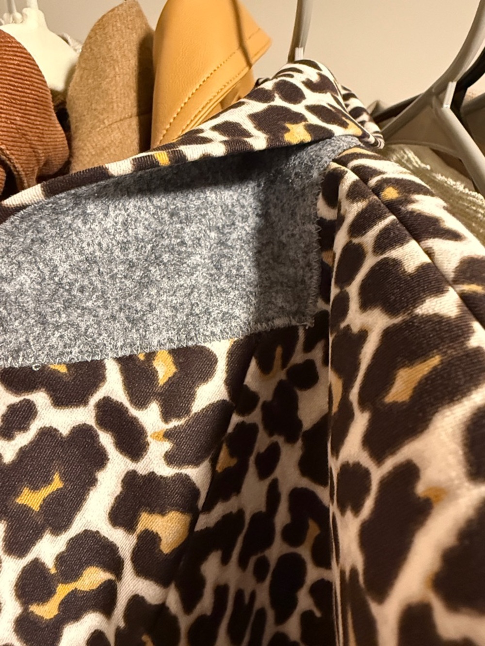 J. Crew schoolboy leopard cheetah print animal blazer fall - Picture 7 of 8